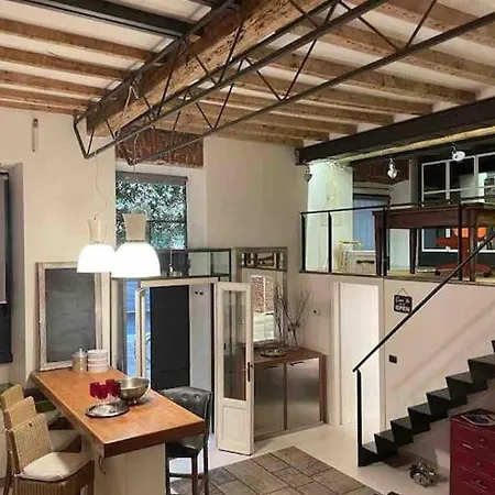 Loft Di Design Nel Cuore Di Milan