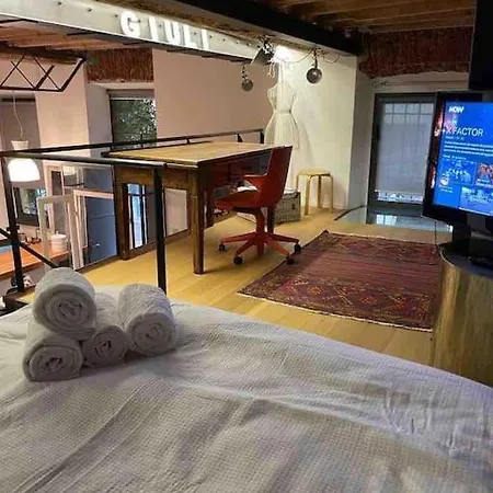 Loft Di Design Nel Cuore Di * Milan