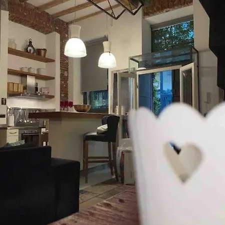 Loft Di Design Nel Cuore Di Apartment