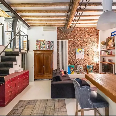 Loft Di Design Nel Cuore Di Milán